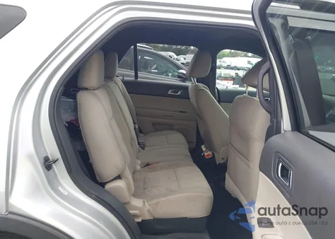 2011 Ford Explorer z USA, uszkodzony, nr VIN 1FMHK7B8XBGA38785